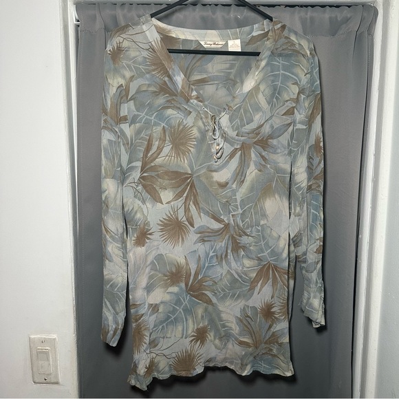 Tommy Bahama Blue and Brown Leaf Print Silk Sheer Blouse XL - Picture 2 of 16
